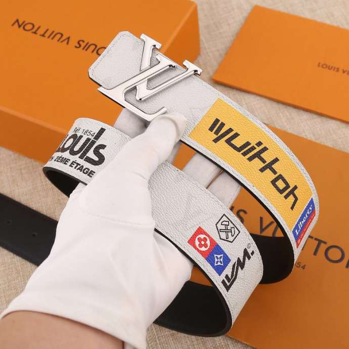 Picture of LV Belts _SKULVBelt40mmX95-125cm7D1026615